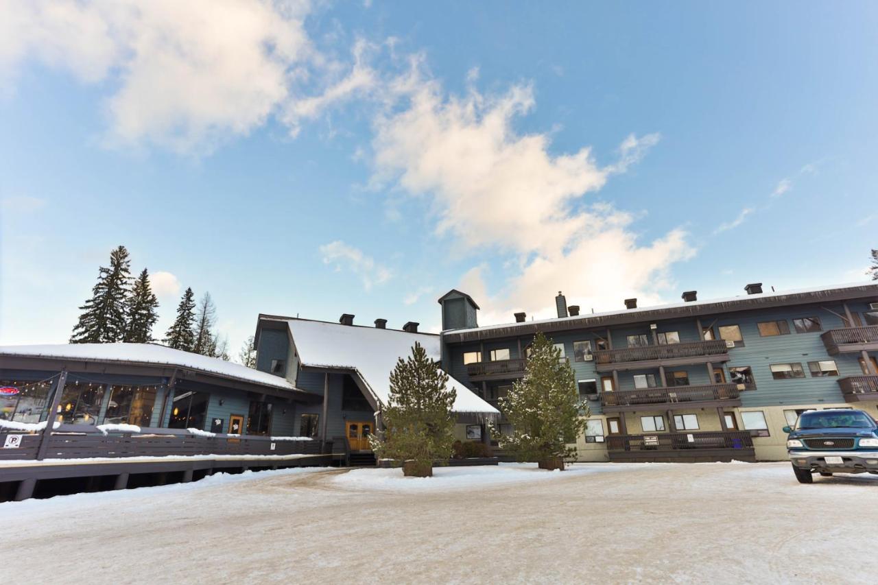 Griz Inn By Stayin Fernie Exterior photo